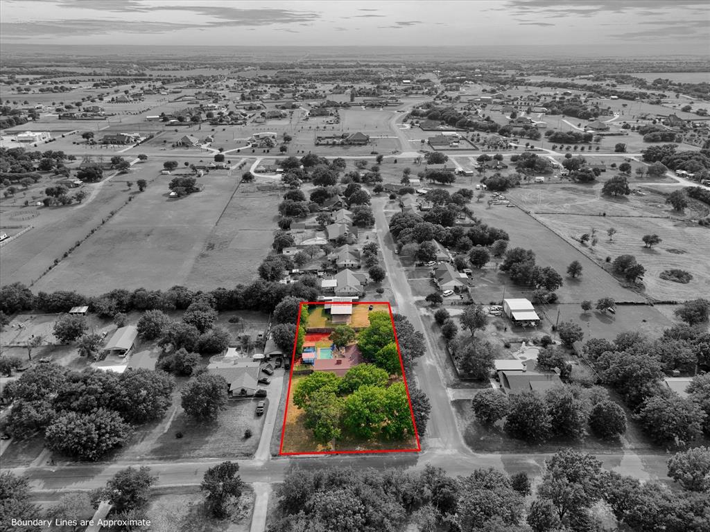 140 Towne West Drive Property Photo 37