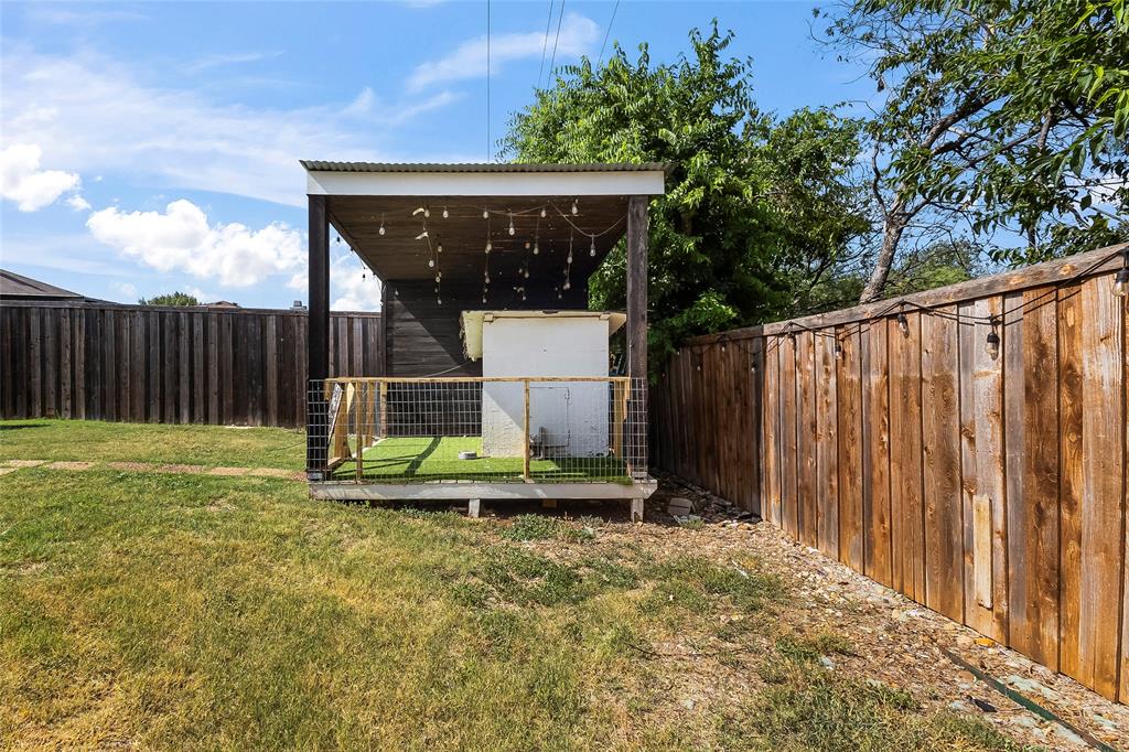 9121 Riding Stable Lane Property Photo 27