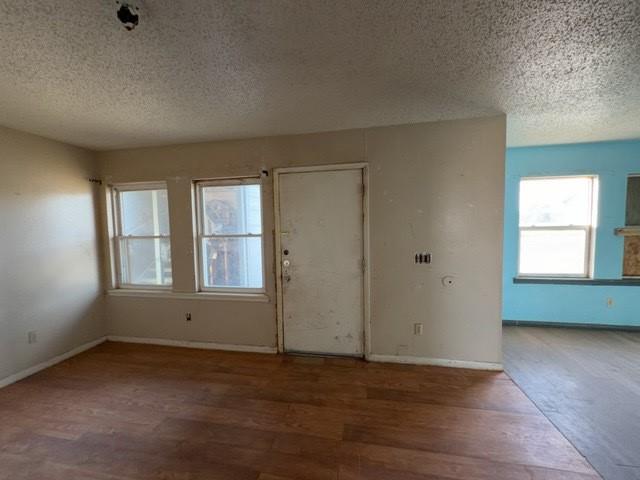 105 Pecos Place Property Photo 4
