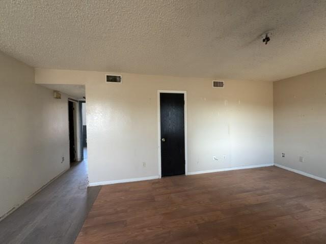 105 Pecos Place Property Photo 5