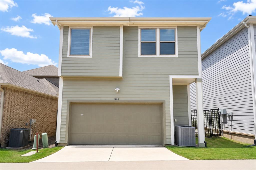 1053 Emil Place Property Photo 14