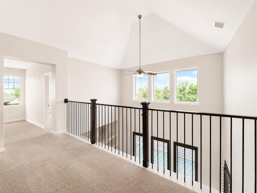 1053 Emil Place Property Photo 22