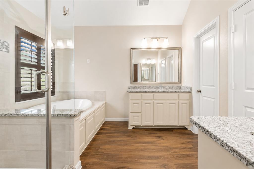 1053 Emil Place Property Photo 27