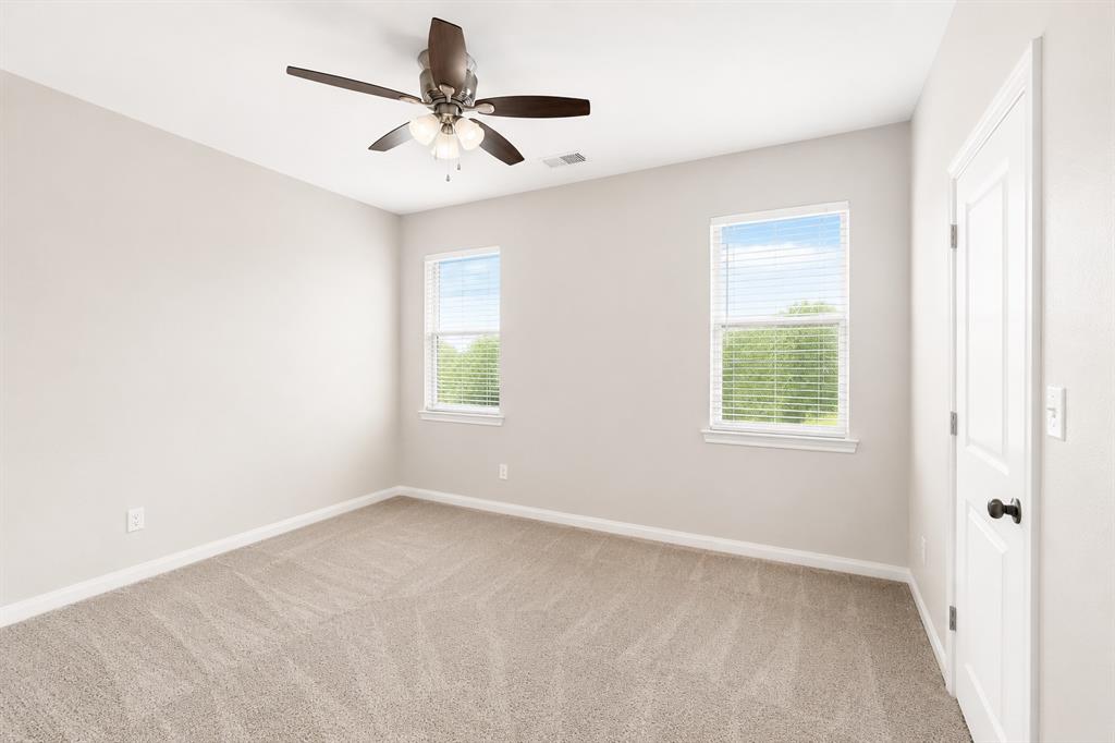 1053 Emil Place Property Photo 30