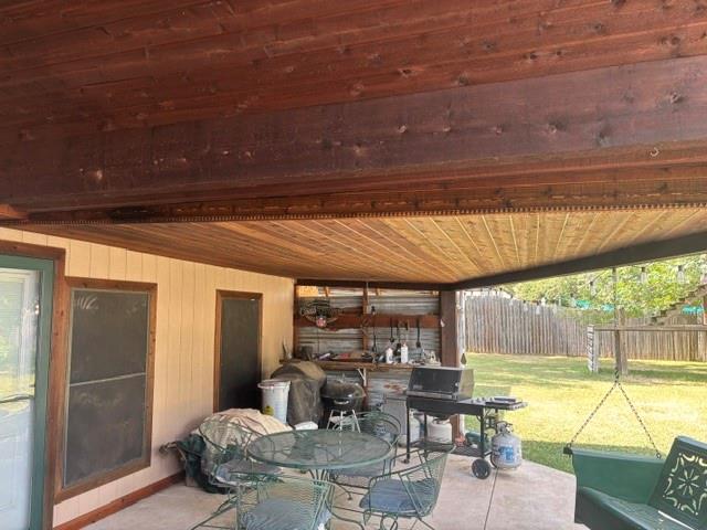1107 W Sharpshire Drive Property Photo 6