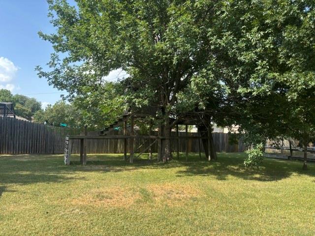 1107 W Sharpshire Drive Property Photo 8