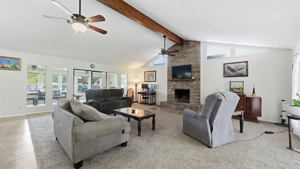 3904 Winding Way Property Photo 10