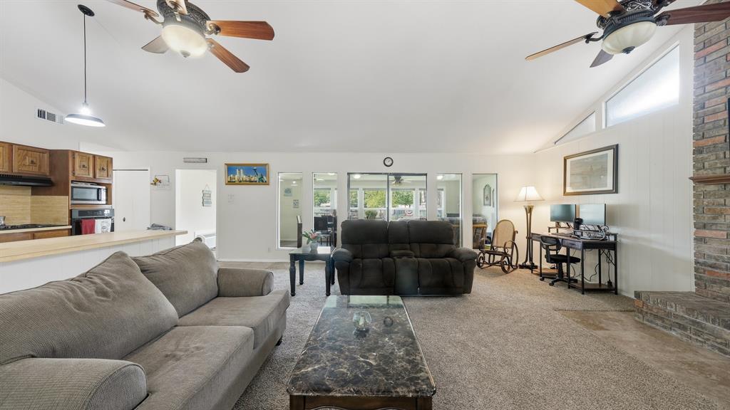 3904 Winding Way Property Photo 11