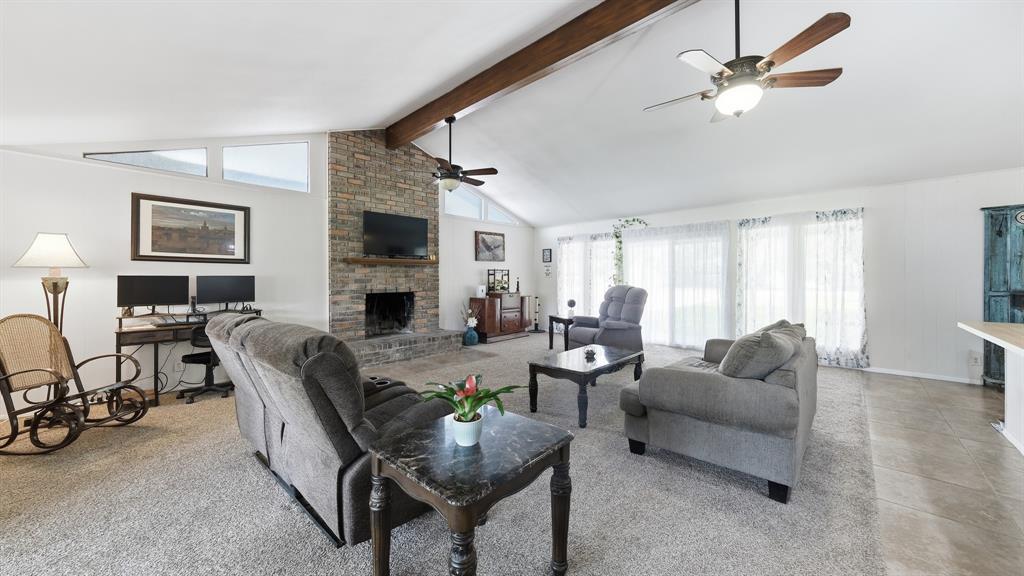 3904 Winding Way Property Photo 13