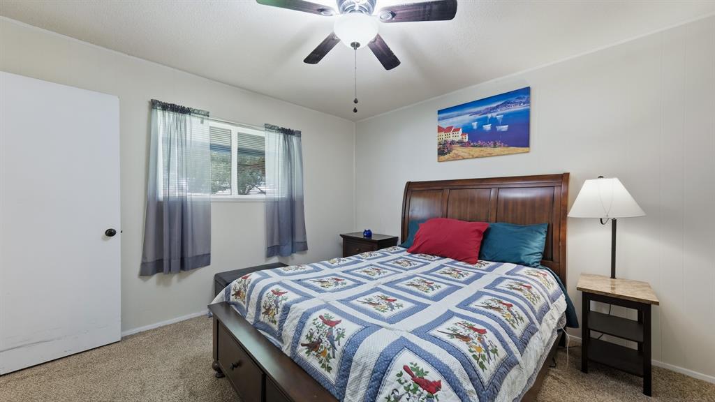 3904 Winding Way Property Photo 24