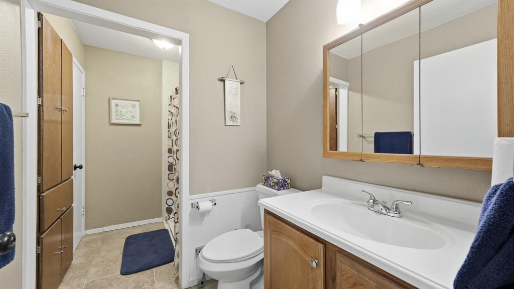 3904 Winding Way Property Photo 26