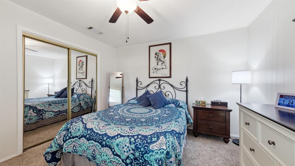 3904 Winding Way Property Photo 29