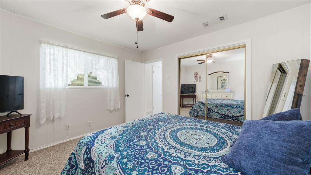 3904 Winding Way Property Photo 30