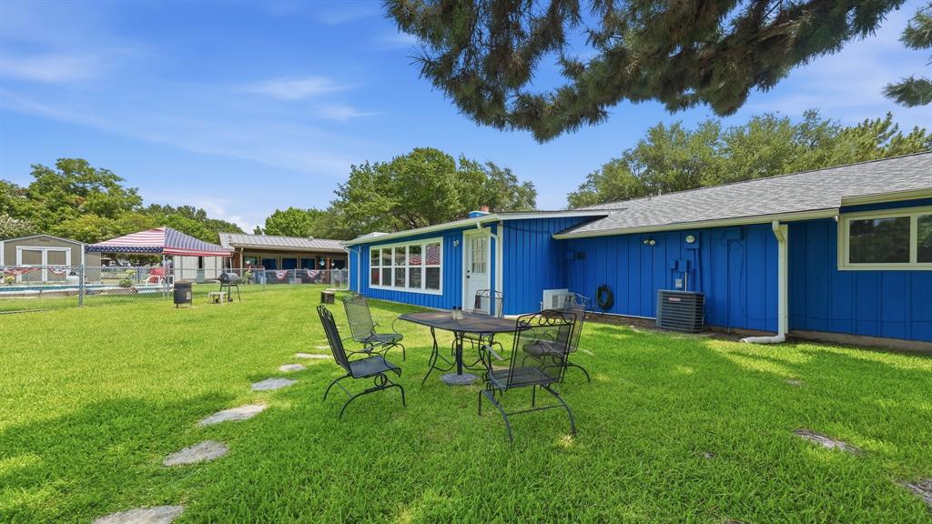 3904 Winding Way Property Photo 34