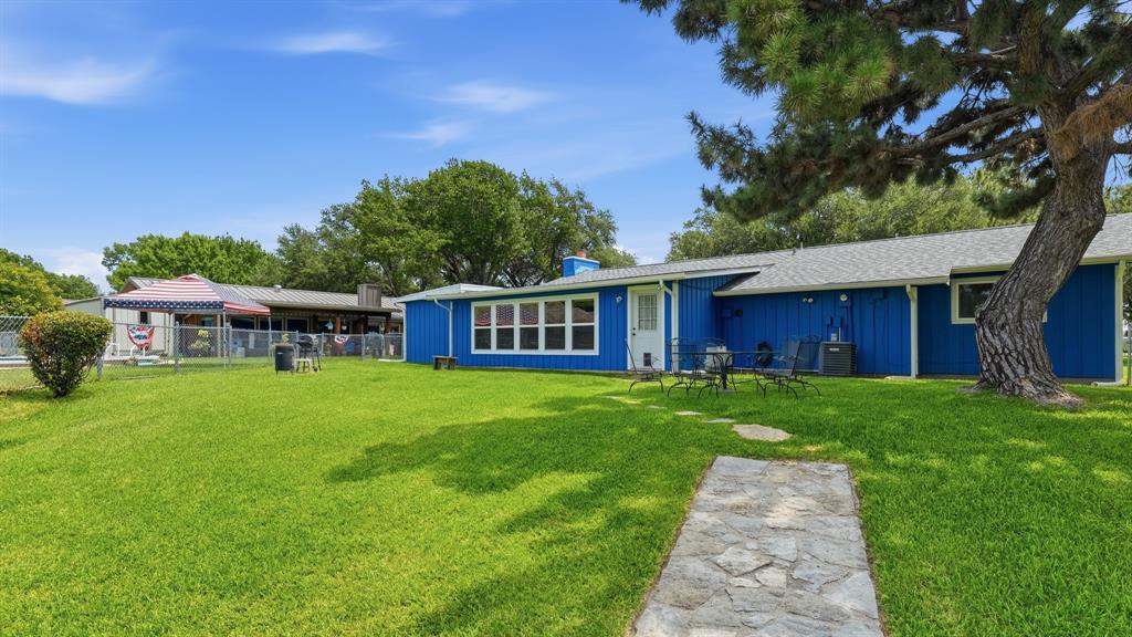 3904 Winding Way Property Photo 35