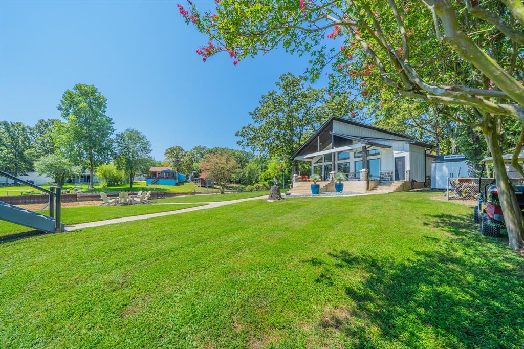 136 Deer Park Loop Property Photo 12