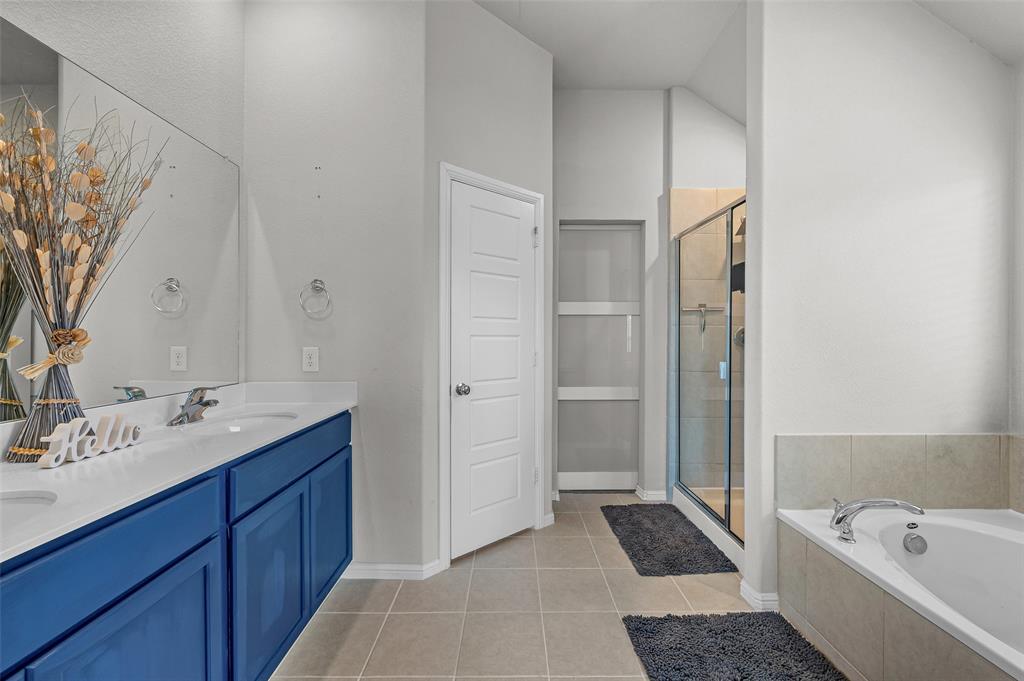 8740 Copper River Drive Property Photo 24