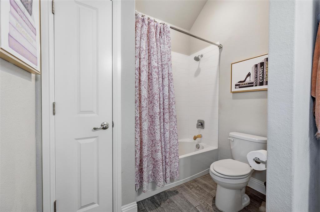 1303 Deer Hollow Drive Property Photo 33