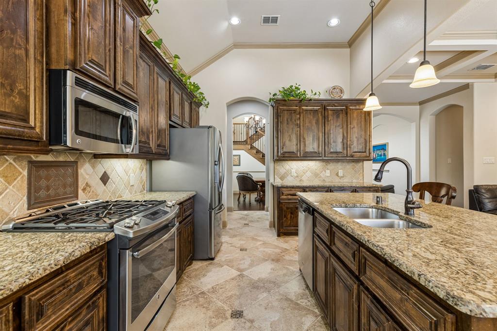 5600 Ridgepass Lane Property Photo 12