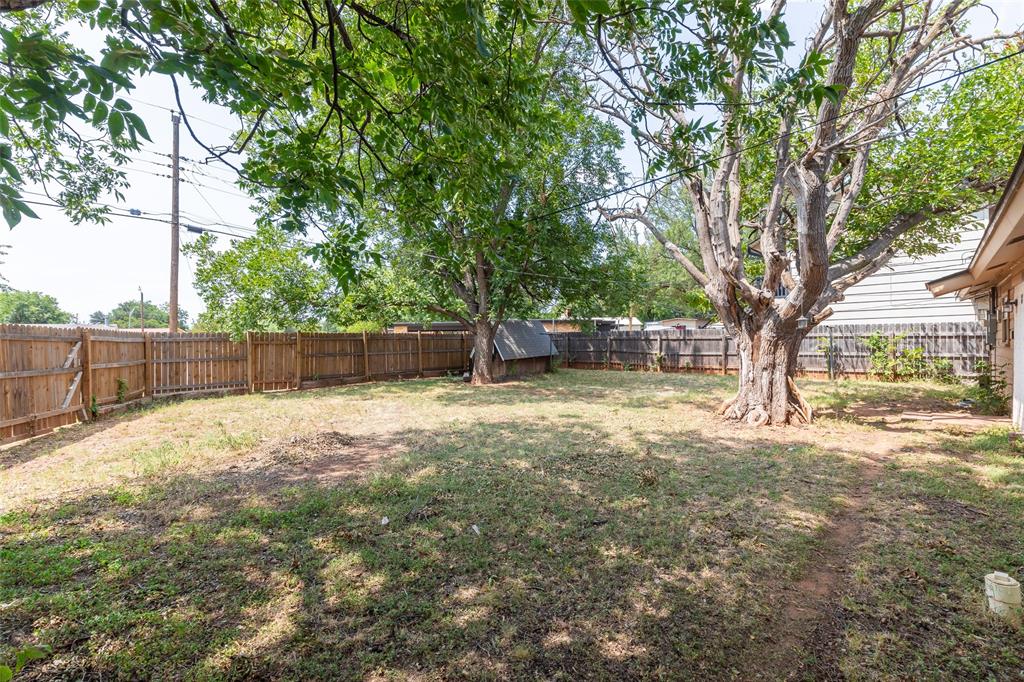 3901 Laurel Drive Property Photo 25