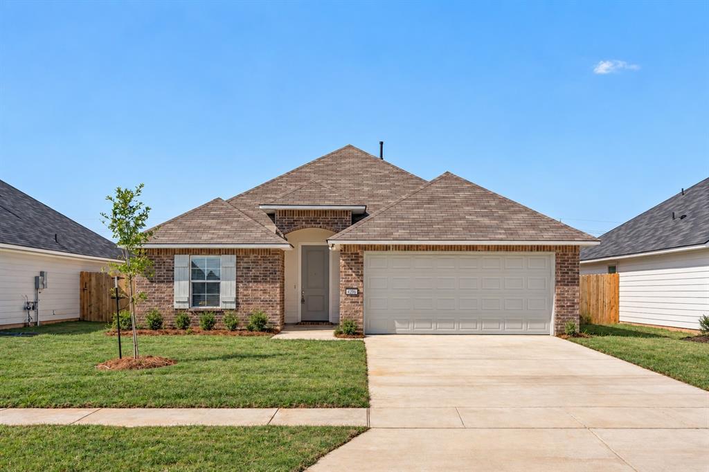 4206 Toledo Bend Drive Property Photo 1
