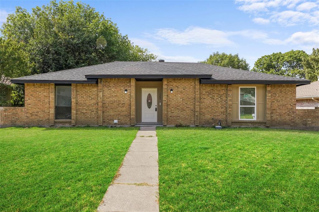 1307 Reesling Drive Property Photo 1
