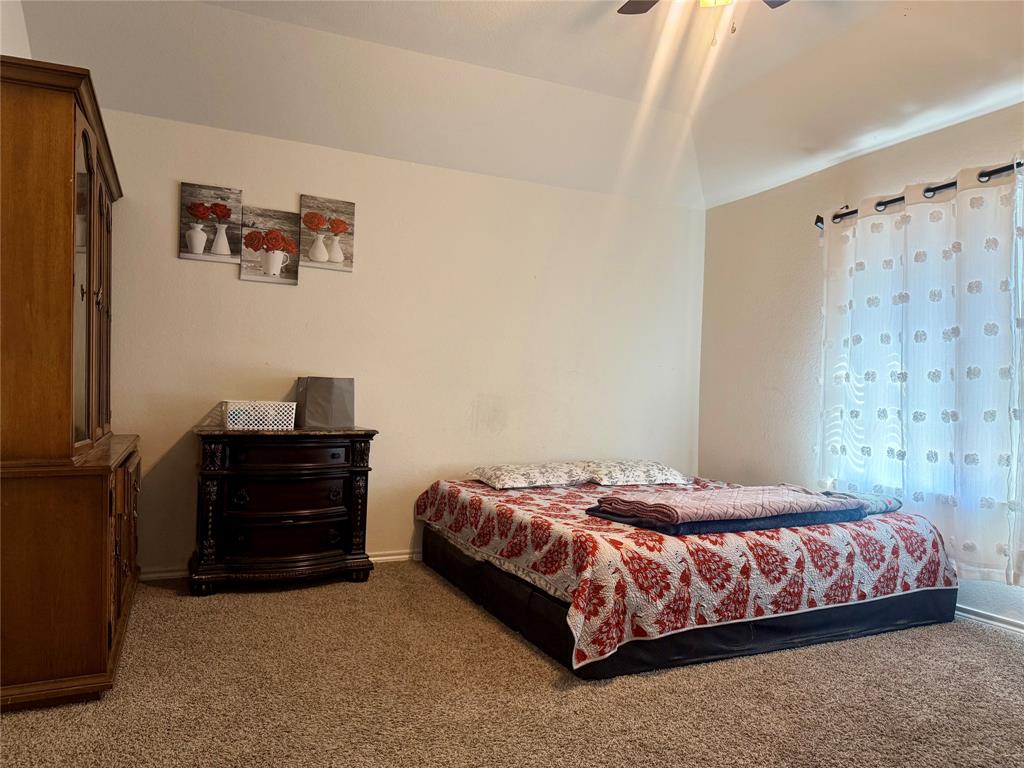 2900 Peony Drive Property Photo 5