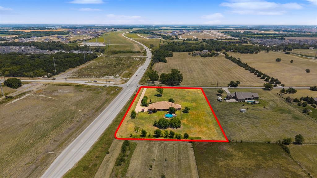 2113 S Coit Road Property Photo 2