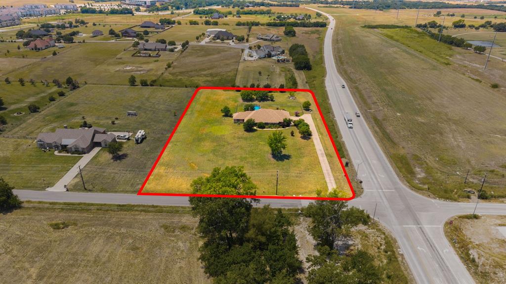 2113 S Coit Road Property Photo 6