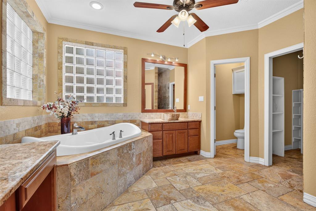 616 Redbud Court Property Photo 19