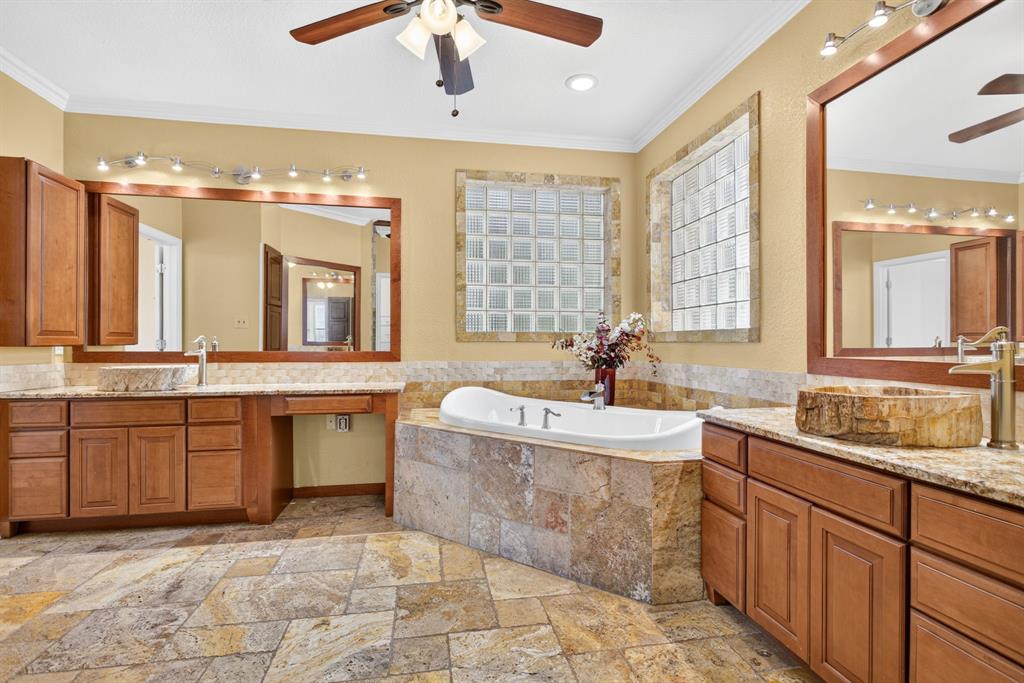 616 Redbud Court Property Photo 20