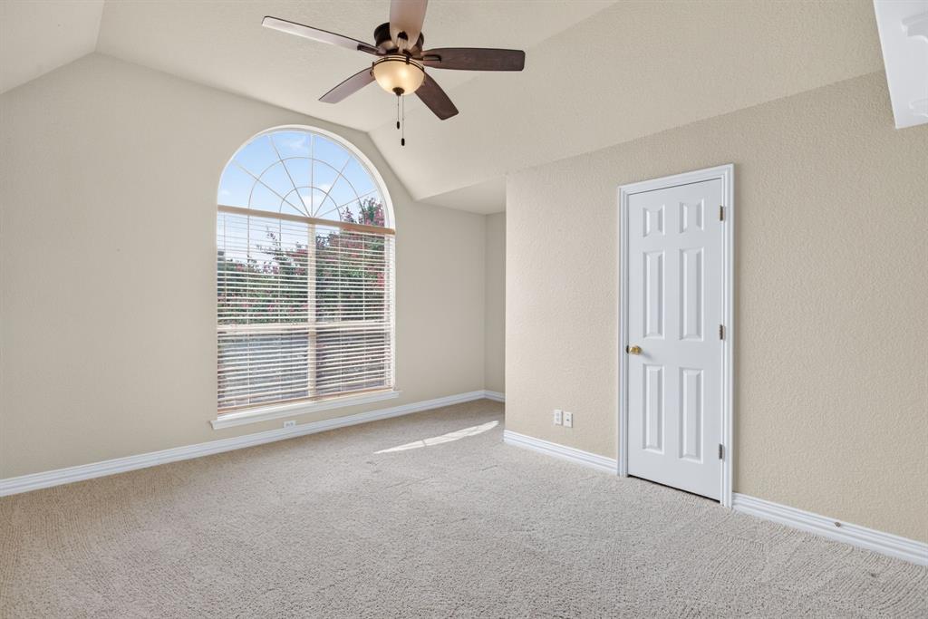 616 Redbud Court Property Photo 25