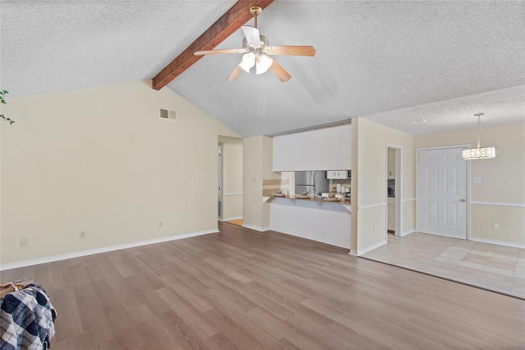 2526 Downs Circle Property Photo 10