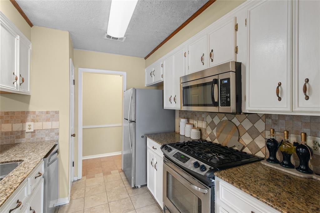 2526 Downs Circle Property Photo 14