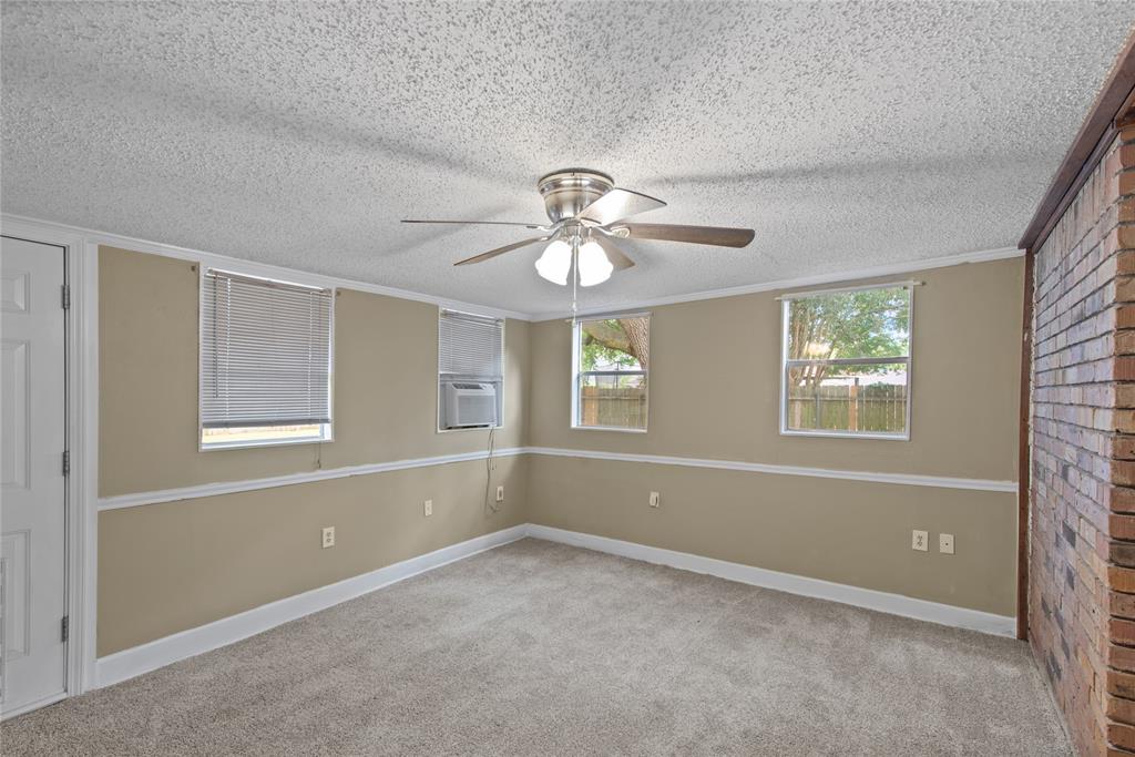 2526 Downs Circle Property Photo 16