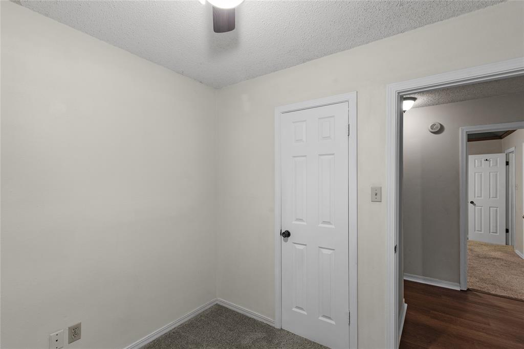 2526 Downs Circle Property Photo 22