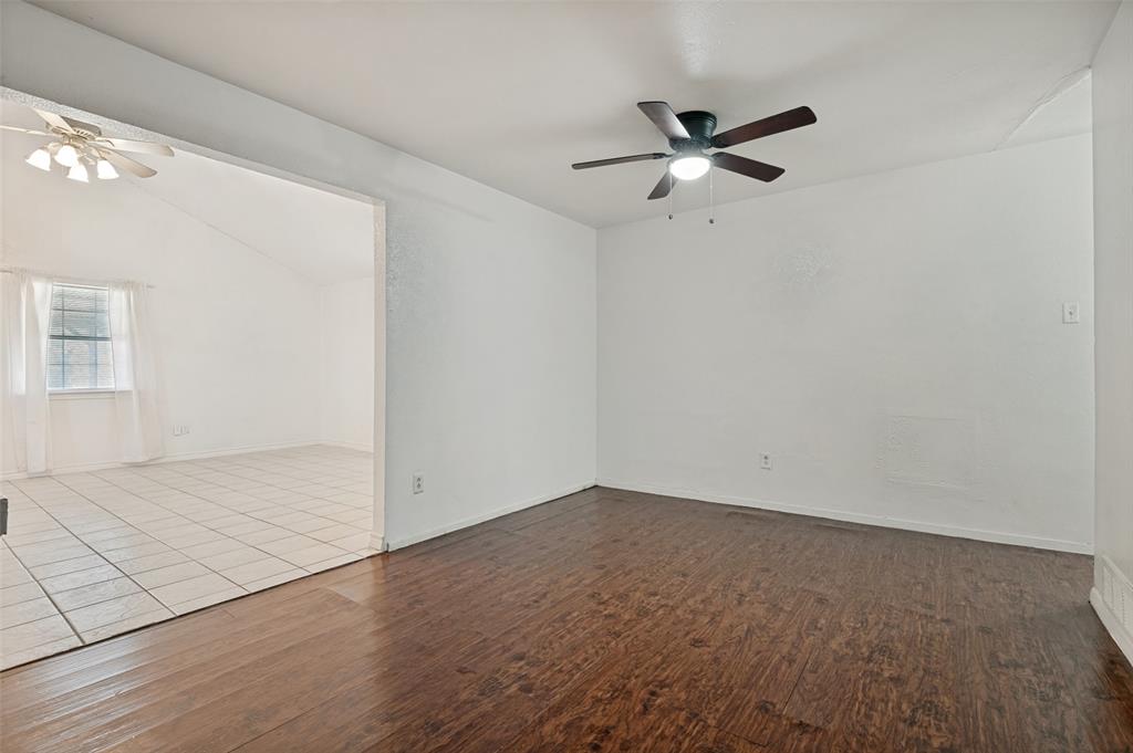 6706 La Grange Drive Property Photo 11