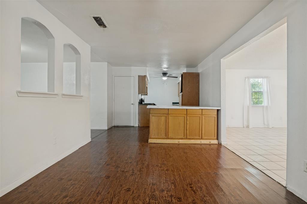 6706 La Grange Drive Property Photo 14