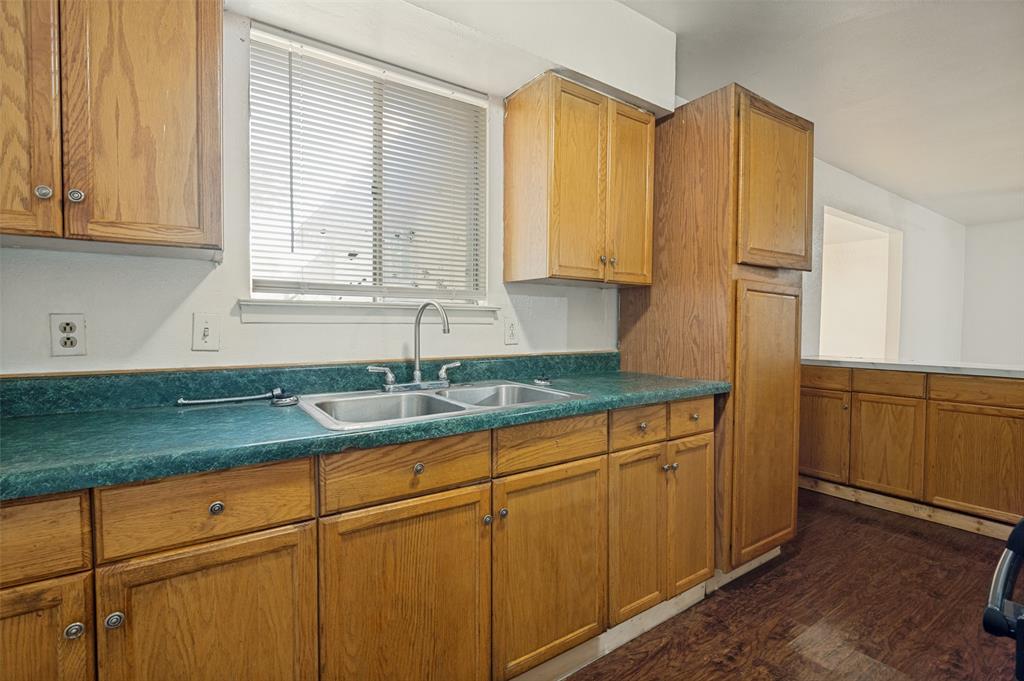 6706 La Grange Drive Property Photo 17