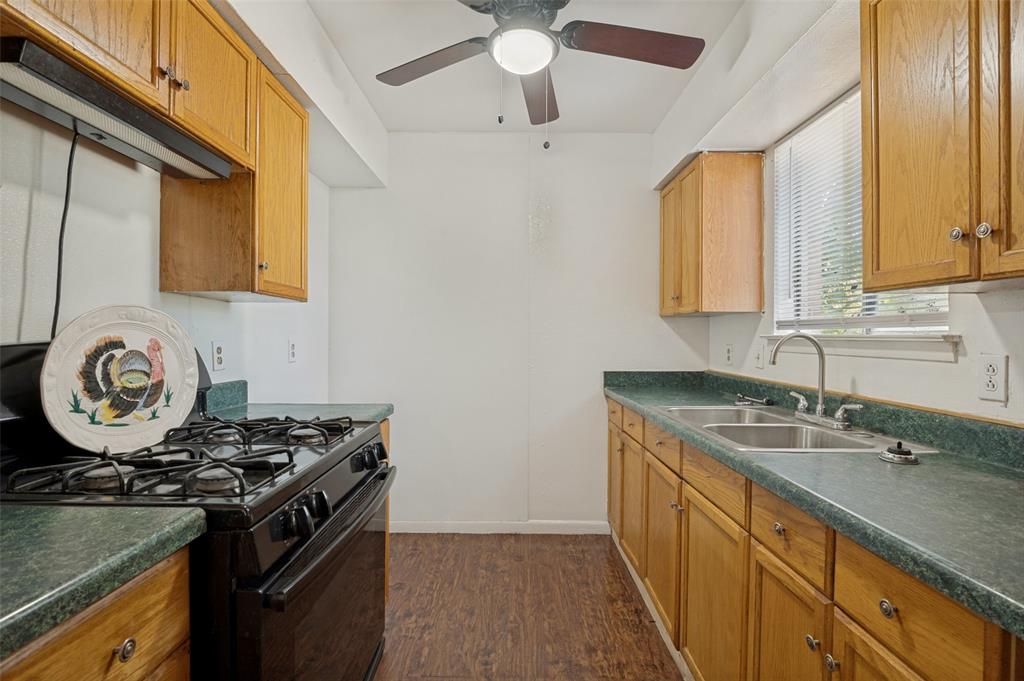 6706 La Grange Drive Property Photo 18