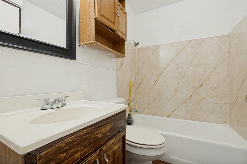 6706 La Grange Drive Property Photo 30