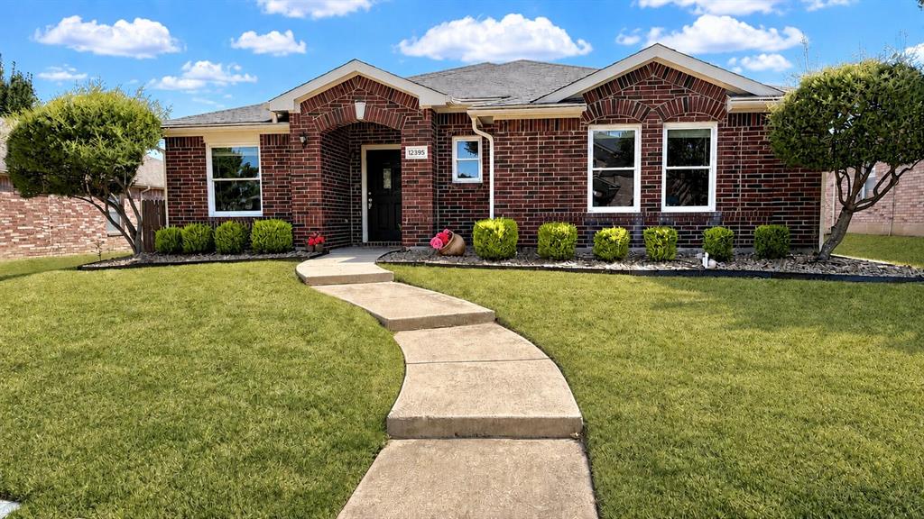 12395 Foothill Lane Property Photo 1