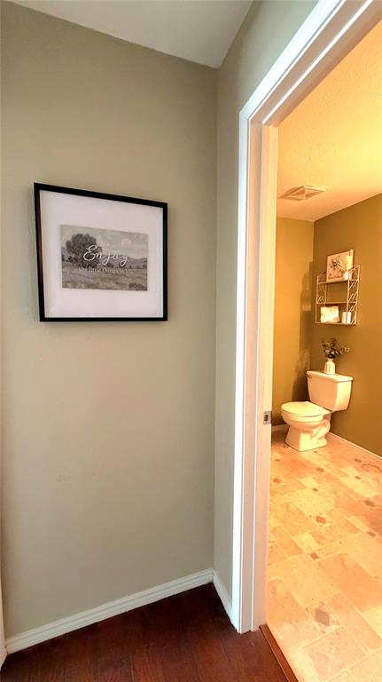 12395 Foothill Lane Property Photo 11