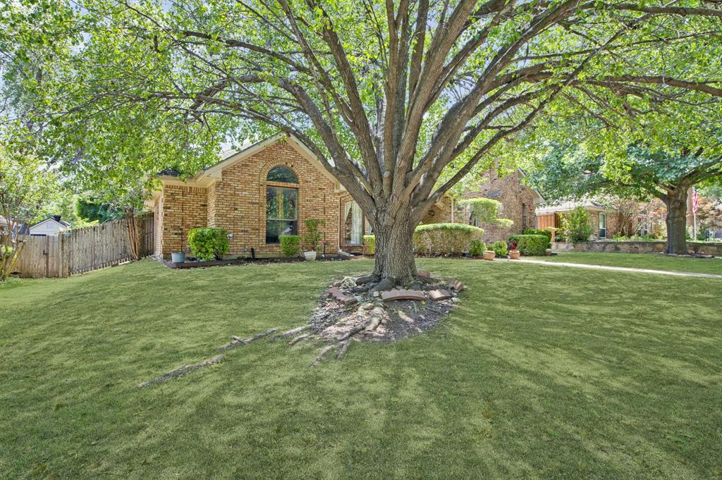 1416 Sagewood Drive Property Photo 2
