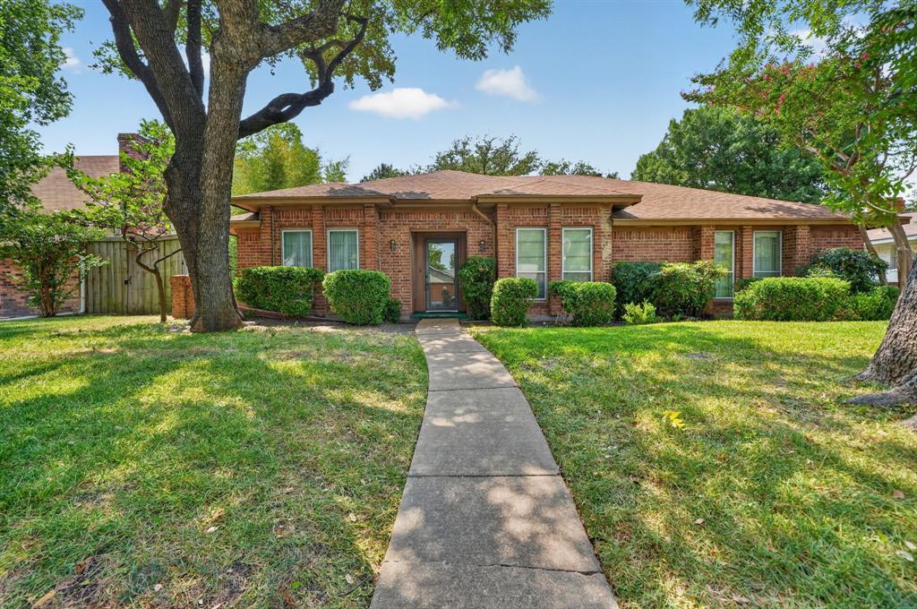 1913 Westcreek Drive Property Photo 1
