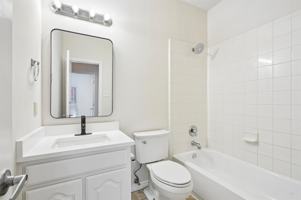 1809 Downing Street Property Photo 15