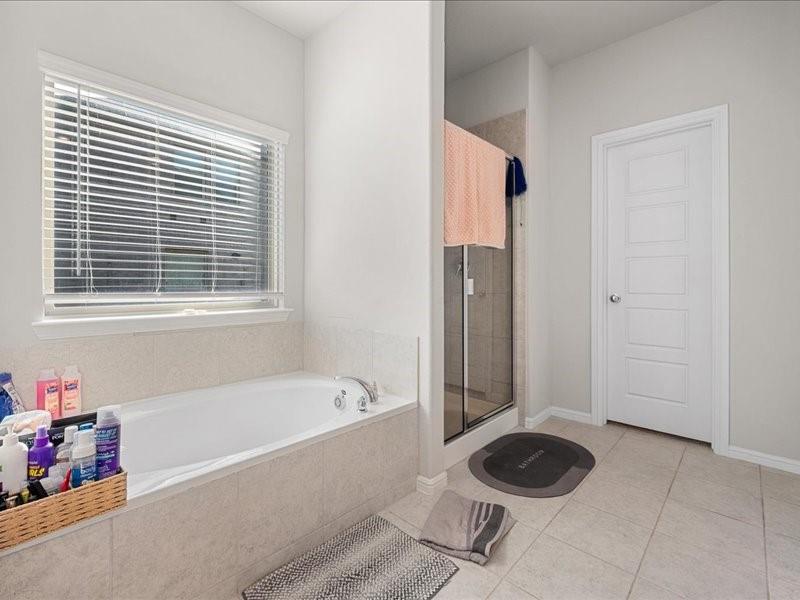 1215 Putnam Street Property Photo 16