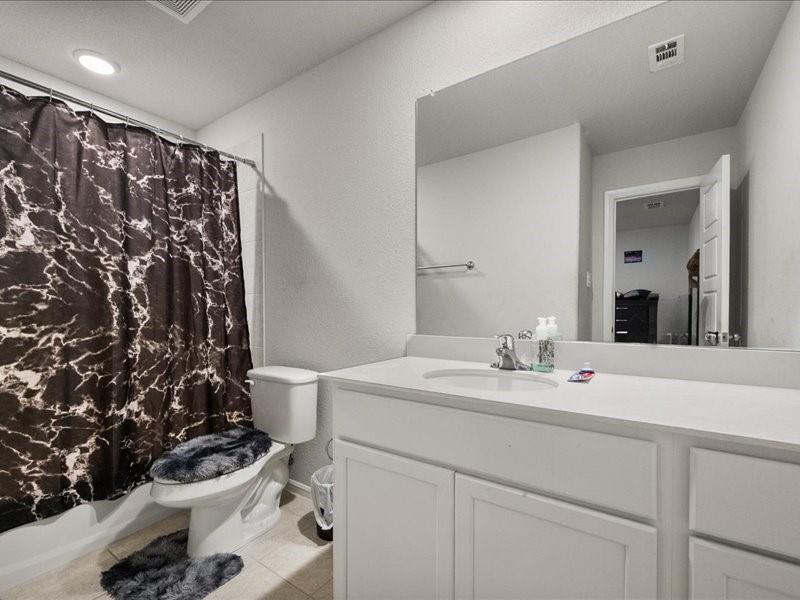 1215 Putnam Street Property Photo 21