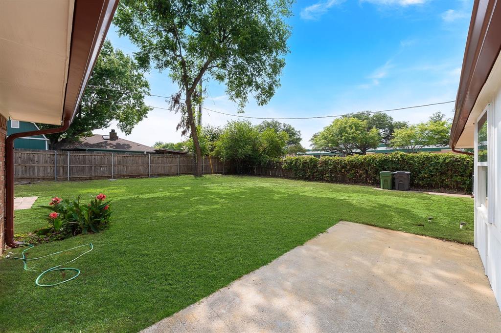 1815 Lakemont Drive Property Photo 3