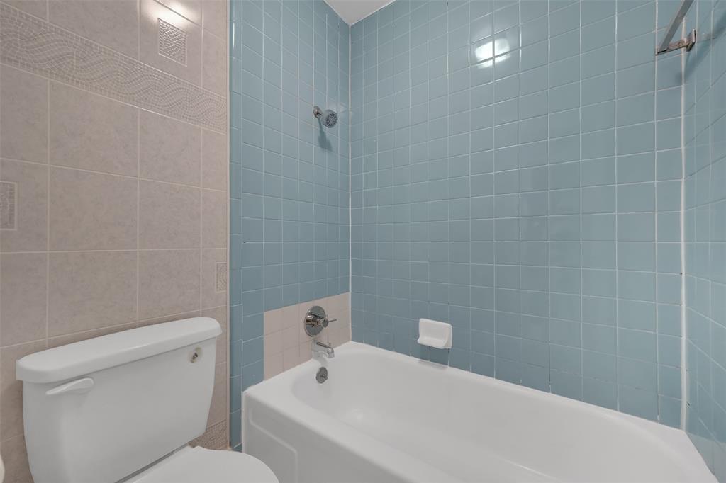 1817 E Grauwyler Road 158 Property Photo 17